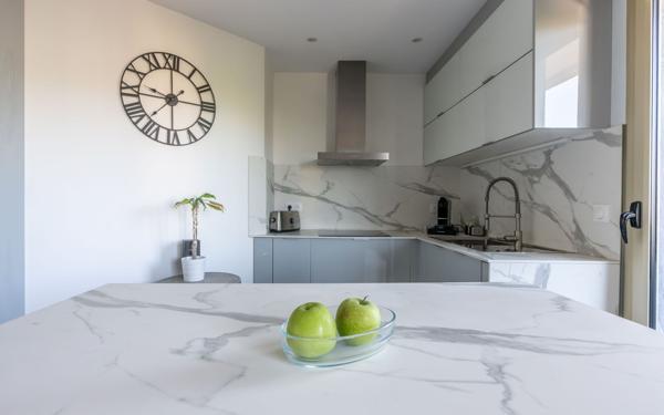 Appartement à vendre    4 pièces • 98,23 m2 Saint-Maur-des-Fossés