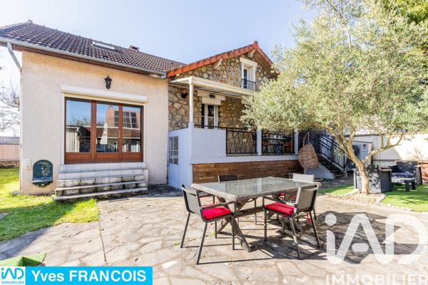 Maison à vendre 5 pièces 98 m² Sainte-Geneviève-des-Bois