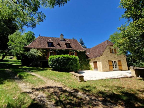 Maison ancienne - Le bugue Maison perigordine de caractere proche des commerces.