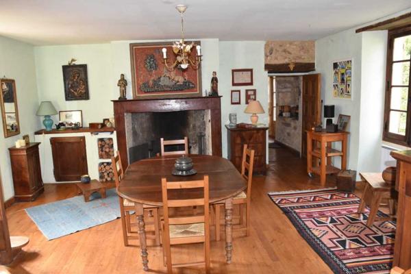Maison ancienne - Le bugue Maison perigordine de caractere proche des commerces.