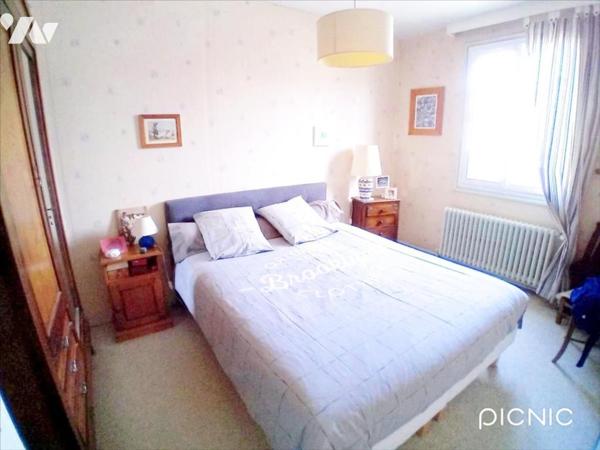 MAISON DE VILLE T5 GARAGE JARDIN