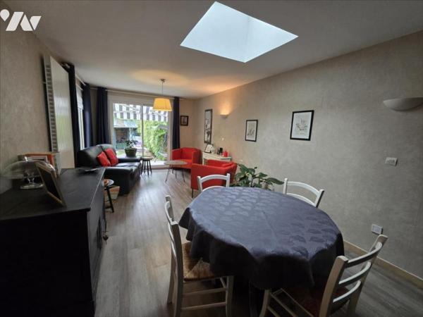 MAISON DE VILLE T5 GARAGE JARDIN