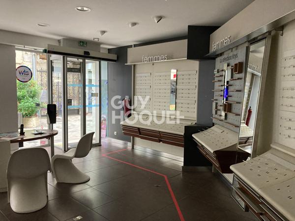 Bureaux Orthez 106,80 m2