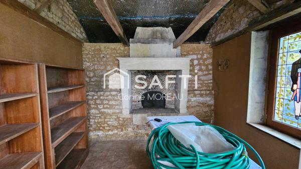 Très belle grange avec habitation à rénovée et cour intérieur