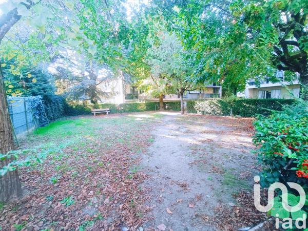 Appartement à vendre 5 pièces 82 m² Le Plessis-Robinson