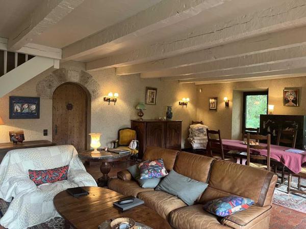 Maison ancienne - Figeac SECTEUR FIGEAC - Charmante maison en pierre - 143 m²