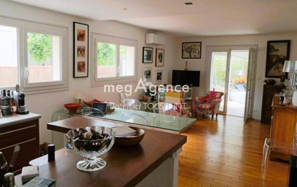 Immeuble à TOULOUSE, 31200 - 319m²