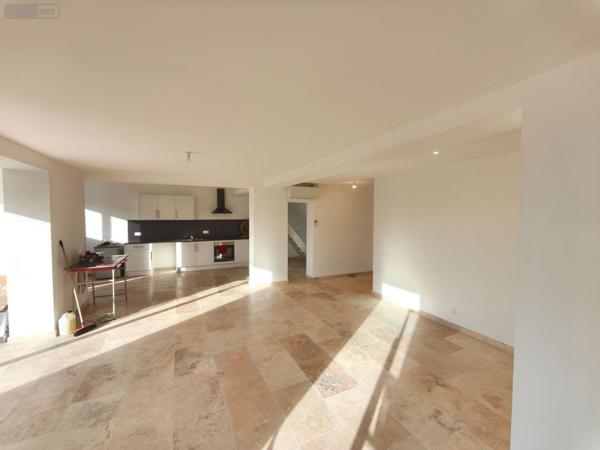 Maison restaurée à vendre à Saint-Martin-de-Crau dans les Bouches-du-Rhône (13310), ref : 075:192 CENTRE Maison restaurée à vendre à Saint-Martin-de-Crau dans les Bouches-du-Rhône (13310), ref : 075:192 CENTRE Maison restaurée à vendre à Saint-Martin-de-Crau dans les Bouches-du-Rhône (13310), ref : 075:192 CENTRE