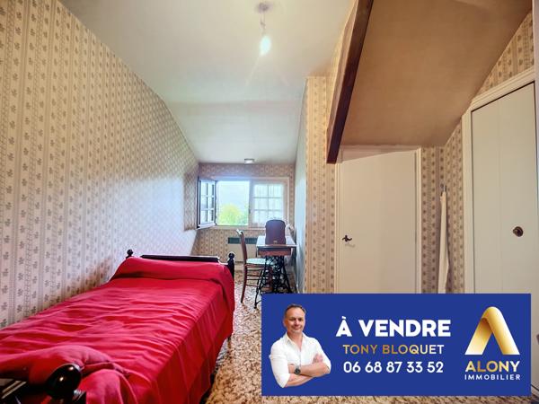 Saint-Bonnet-de-Mure (69720) ST BONNET DE MURE - SUR LES HAUTEURS