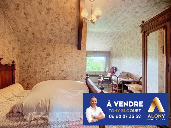 Saint-Bonnet-de-Mure (69720) ST BONNET DE MURE - SUR LES HAUTEURS