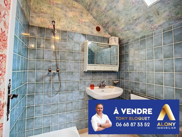 Saint-Bonnet-de-Mure (69720) ST BONNET DE MURE - SUR LES HAUTEURS