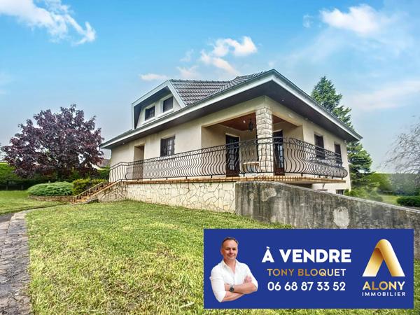 Saint-Bonnet-de-Mure (69720) ST BONNET DE MURE - SUR LES HAUTEURS