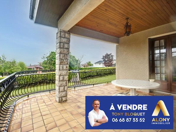 Saint-Bonnet-de-Mure (69720) ST BONNET DE MURE - SUR LES HAUTEURS