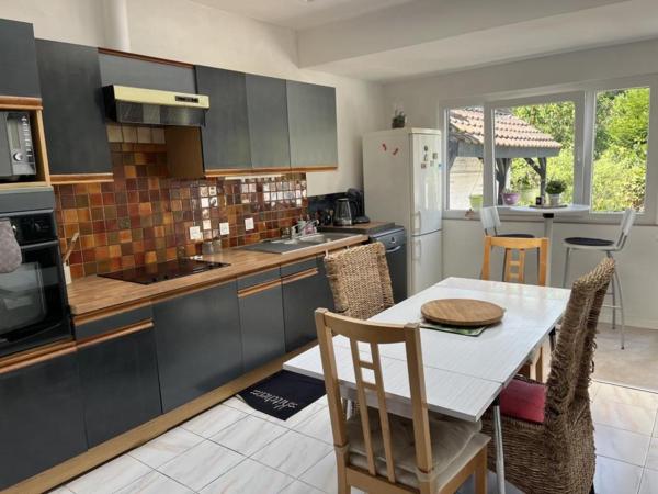 Maison à vendre à Lille Place Alexandre Dumas Réf. 3494 335.000 € FAI