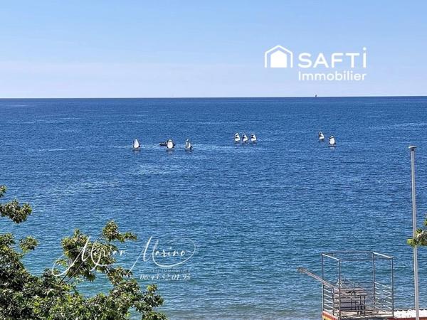 FRÉJUS PLAGE – Dernier étage,  2 pièces en Duplex avec terrasse et vue mer panoramique.