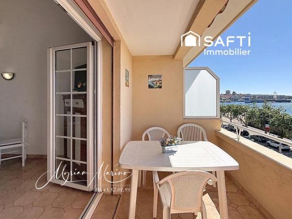 FRÉJUS PLAGE – Dernier étage,  2 pièces en Duplex avec terrasse et vue mer panoramique.