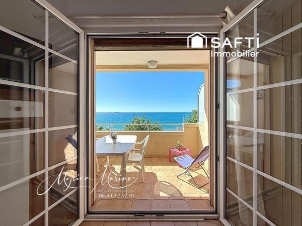 FRÉJUS PLAGE – Dernier étage,  2 pièces en Duplex avec terrasse et vue mer panoramique.