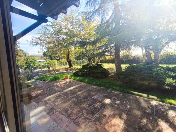 Maison à vendre |  Fargues-Saint-Hilaire |  10 pièces | 361 m²