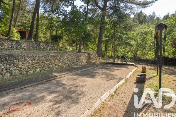 Location maison 5 pièces 150 m² Roquevaire