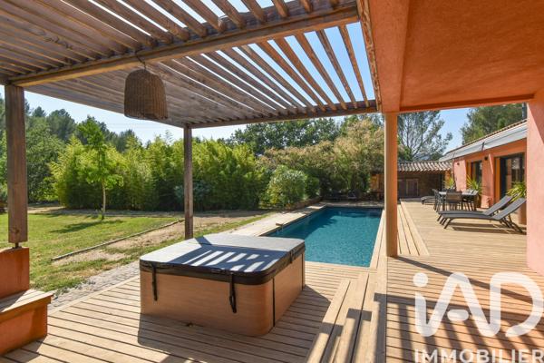 Location maison 5 pièces 150 m² Roquevaire