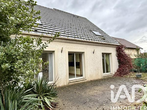 Maison à vendre 6 pièces 127 m² Sainte-Geneviève-des-Bois