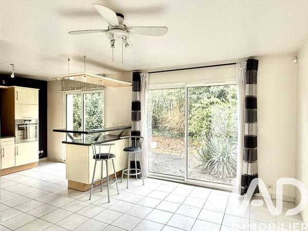 Maison à vendre 6 pièces 127 m² Sainte-Geneviève-des-Bois