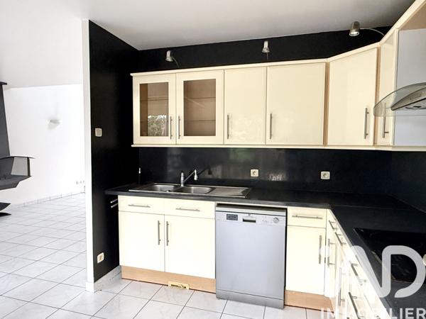 Maison à vendre 6 pièces 127 m² Sainte-Geneviève-des-Bois