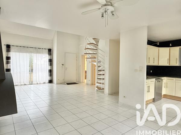 Maison à vendre 6 pièces 127 m² Sainte-Geneviève-des-Bois