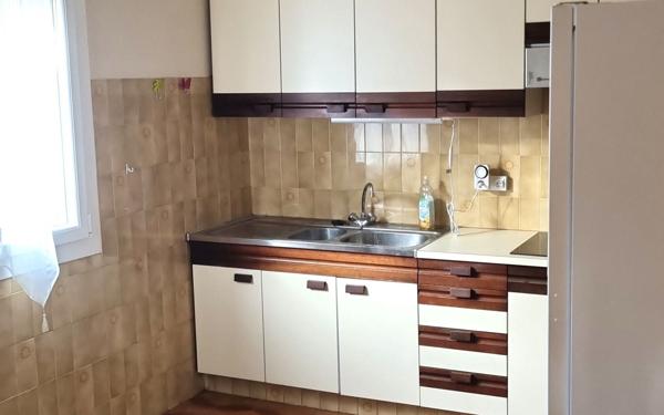 Maison à vendre    6 pièces • 12 130 m2 Cagnes-sur-Mer