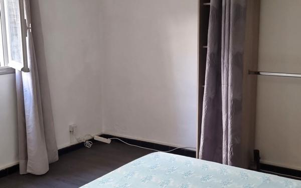 Maison à vendre    6 pièces • 12 130 m2 Cagnes-sur-Mer