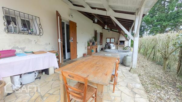 CHARMANTE MAISON PROCHE COMMERCES ET SERVICES