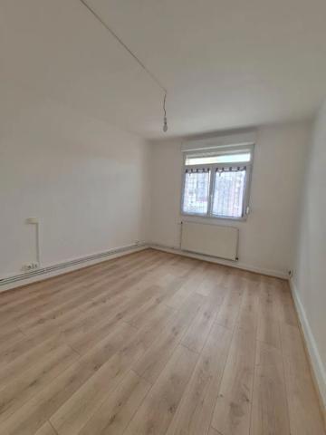 Appartement à vendre 4 pièces 75m² Lens (62300)