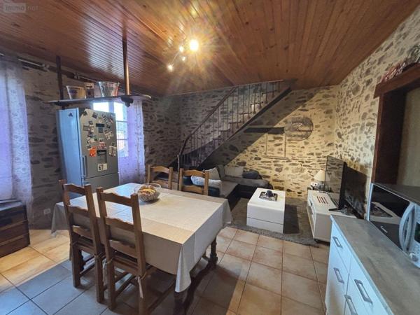 Immeuble de rapport à vendre à Bagnac-sur-Célé dans le Lot (46270), ref : 46030/IMMR/504