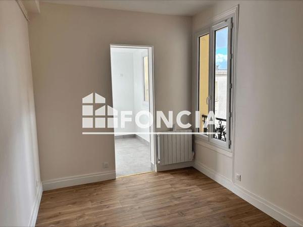 Location Appartement 2 pièces 36.24 m² - 58 RUE DE BUZENVAL Paris 75020