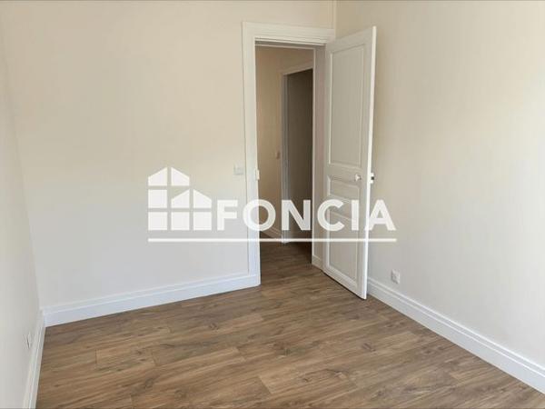 Location Appartement 2 pièces 36.24 m² - 58 RUE DE BUZENVAL Paris 75020