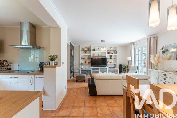 Maison à vendre 4 pièces 101 m² Gignac-la-Nerthe