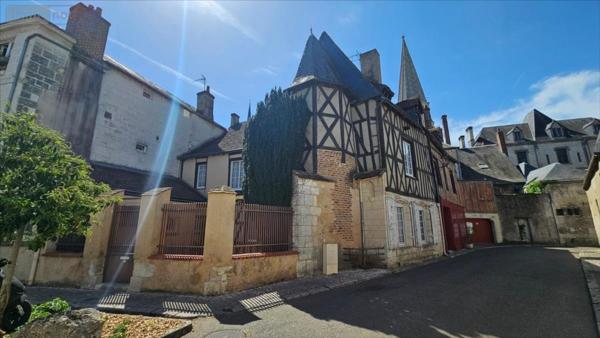 Maison à vendre à Vendôme dans le Loir-et-Cher (41100), ref : 41050-1094567