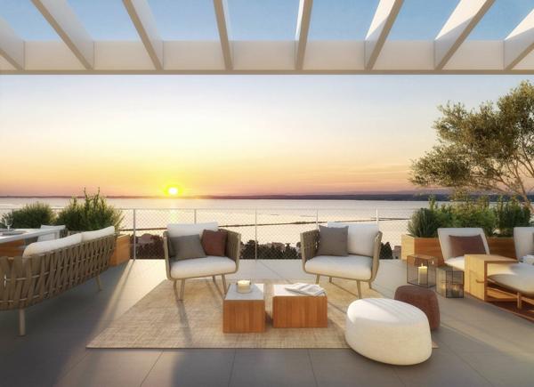 Appartement à vendre    5 pièces • 140 m2 Sète