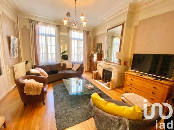 Maison à vendre 8 pièces 265 m² Saint-Quentin