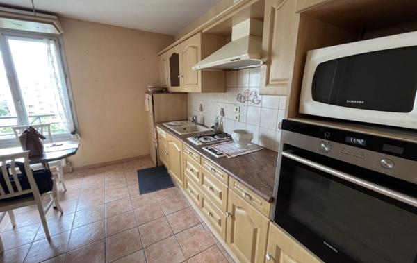 Vente Appartement P4 Avec garage double à rafraîchir Lyon 4ème   