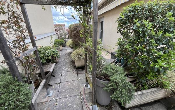 Vente Appartement P4 Avec garage double à rafraîchir Lyon 4ème   
