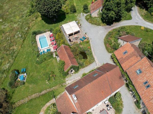 Dpt Creuse (23), à vendre Saint Vaury propriété de 35 pièces - Piscine - Terrain 1,10 ha