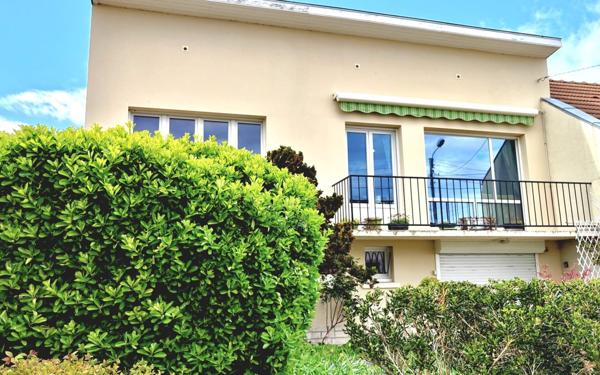 Maison à vendre    4 pièces • 102 m2 Chauny