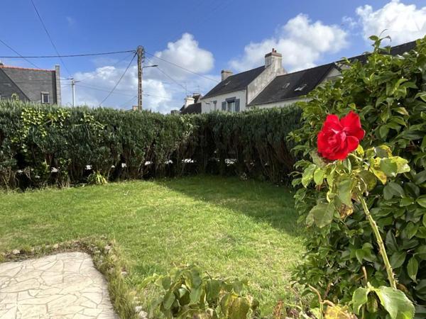 PLOEMEUR - BOURG - Maison de 101m² a proximité immédiate du bourg.