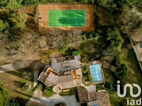Maison à vendre 10 pièces 270 m² Saint-Maximin-la-Sainte-Baume