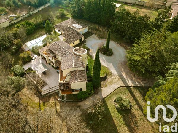 Maison à vendre 10 pièces 270 m² Saint-Maximin-la-Sainte-Baume