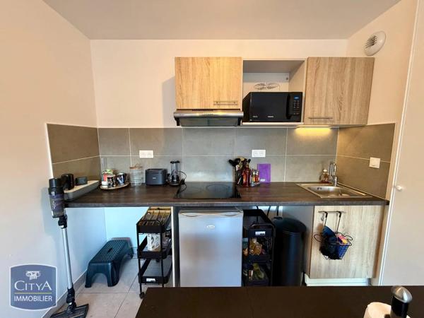 Appartement à louer 2 pièces 43.28m² Limoges (87000)