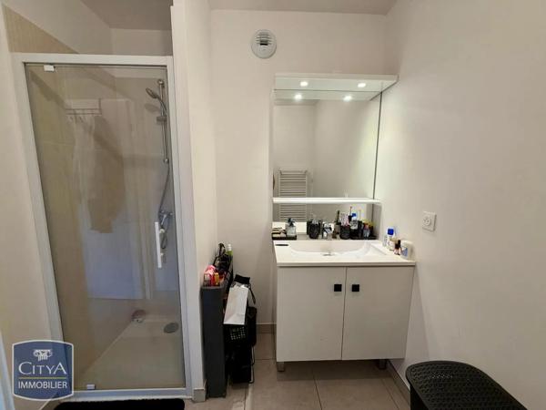 Appartement à louer 2 pièces 43.28m² Limoges (87000)