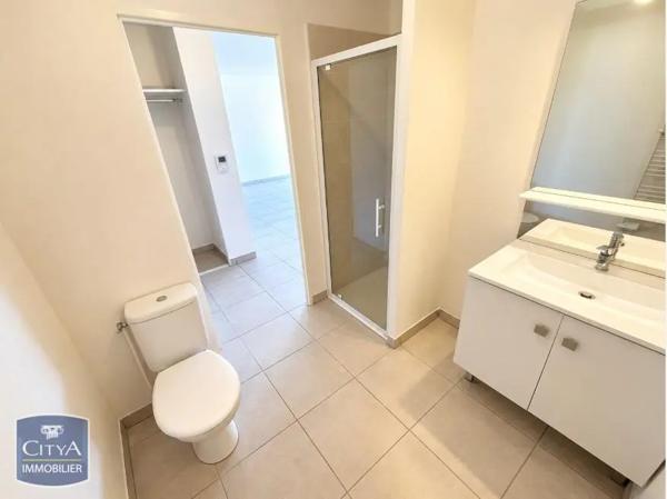 Appartement à louer 2 pièces 43.28m² Limoges (87000)