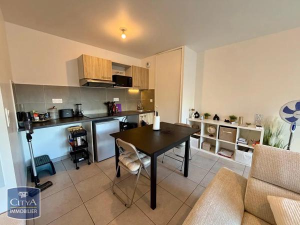 Appartement à louer 2 pièces 43.28m² Limoges (87000)
